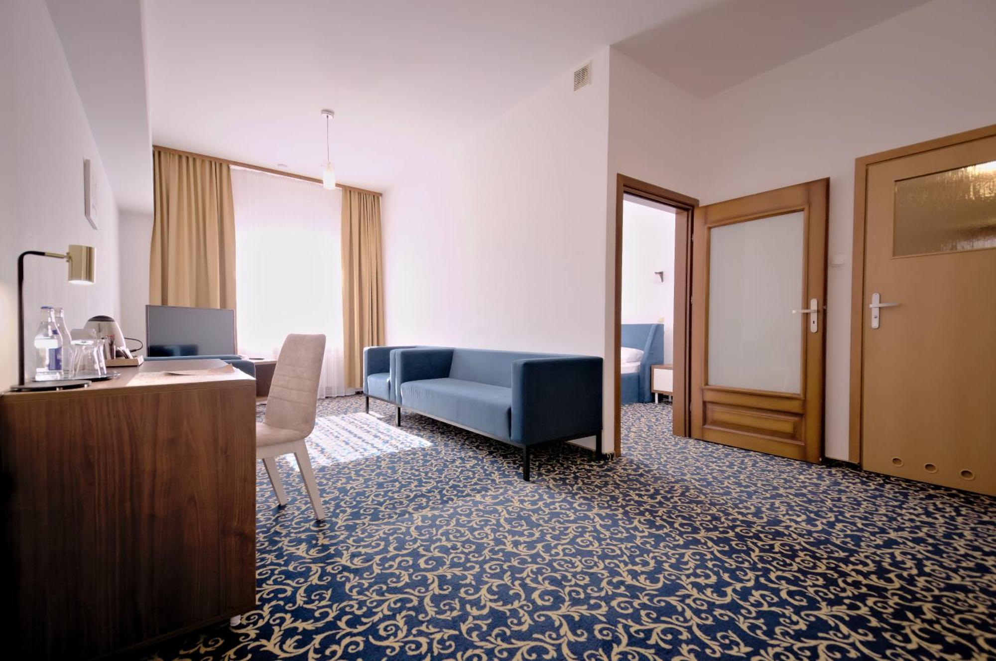 Hotel Sezam Machowa Bagian luar foto